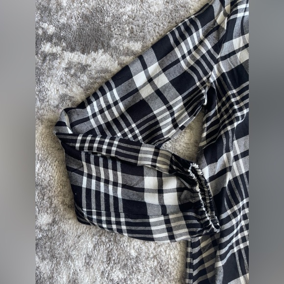 Cotton Candy LA | Long Sleeve plaid shirt with tied knot | NWT - Picture 3 of 8